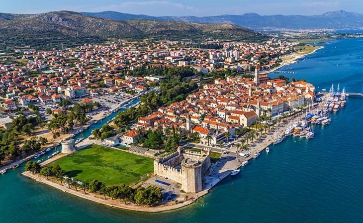Orange Tree Garden Appartement Trogir Buitenkant foto